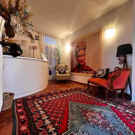 Welcome Traveller Frida's *